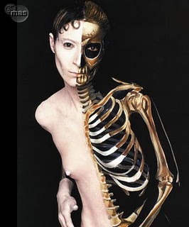 Mujer+esqueleto